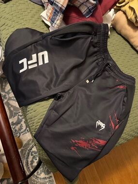 UFC Black Red Men's Training Jogger Sweatpants